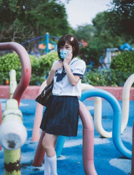 欧美黑白头像女霸气_DVD电影全集观看