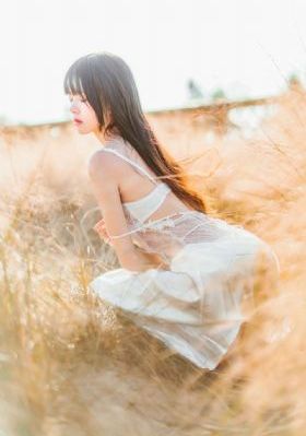 国产游戏《笼中窥梦》_DVD电影完整版