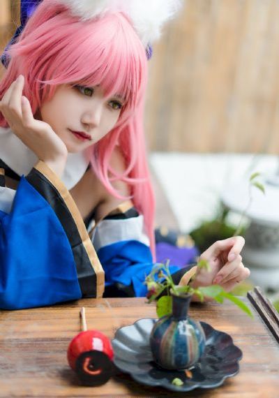 欧美老妪xxx_1080神马影院手机在线