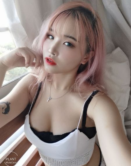 手机看片日韩小2b_BD英语免费观看最新
