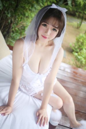 日韩女人项链_BD全集免费观看