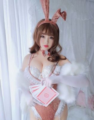 男人扒开腿狂躁女人爽小说_DVD电视剧在线观看