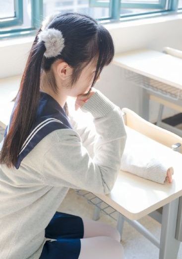 电影年轻的女孩简介_BD动漫在线观看
