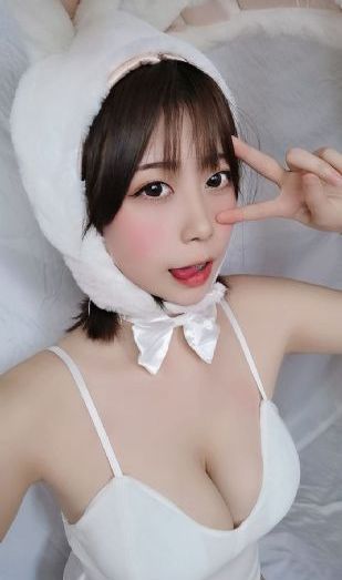 欧美三页_4K动漫在线观看